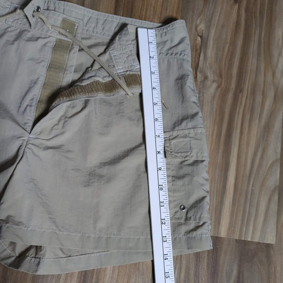 GAP Factory Women's L Khaki Board Shorts Hiking Lightweight - Picture 4 of 7